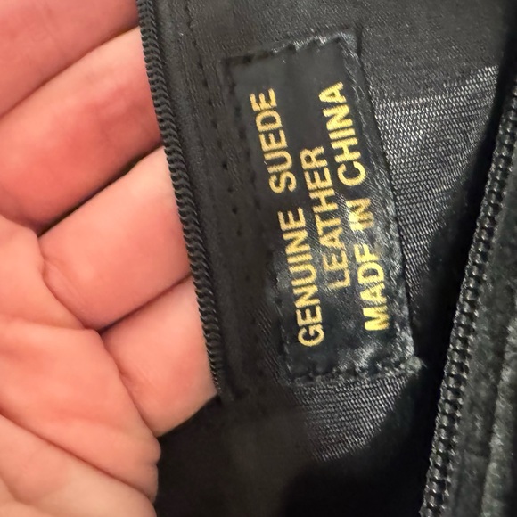 Vintage Black Suede Clutch Shoulder Bag Minimalist Soft Leather Feel - Picture 2 of 6